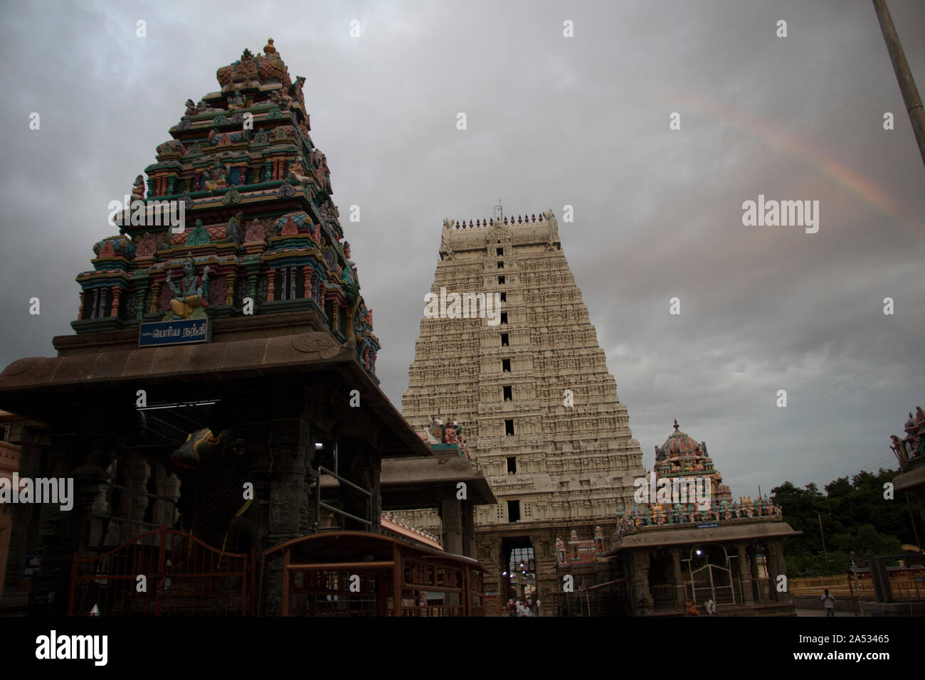 entrance tower and an inside monument of the Annamalaiyar temple of
