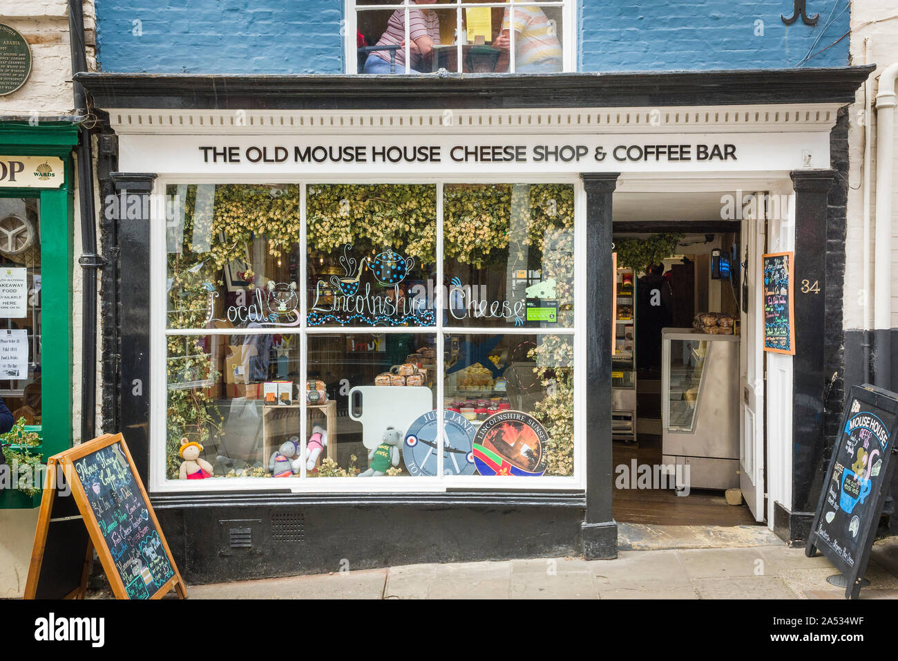 The old mouse house cheese shop hires stock photography and images Alamy