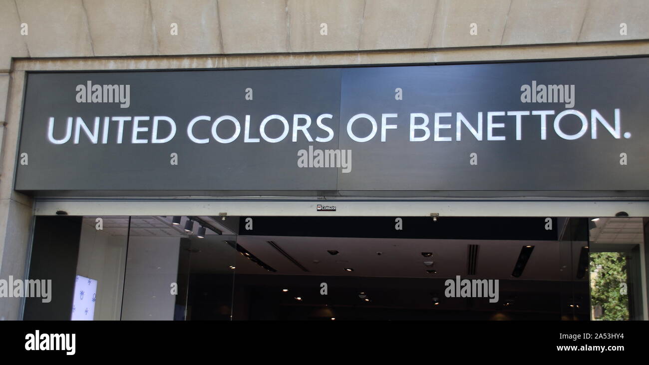 Barcelona, Spain. 3rd Oct, 2019. United Colors of Benetton store seen in  Paseo de Gracia, Barcelona. Credit: Keith Mayhew/SOPA Images/ZUMA  Wire/Alamy Live News Stock Photo - Alamy