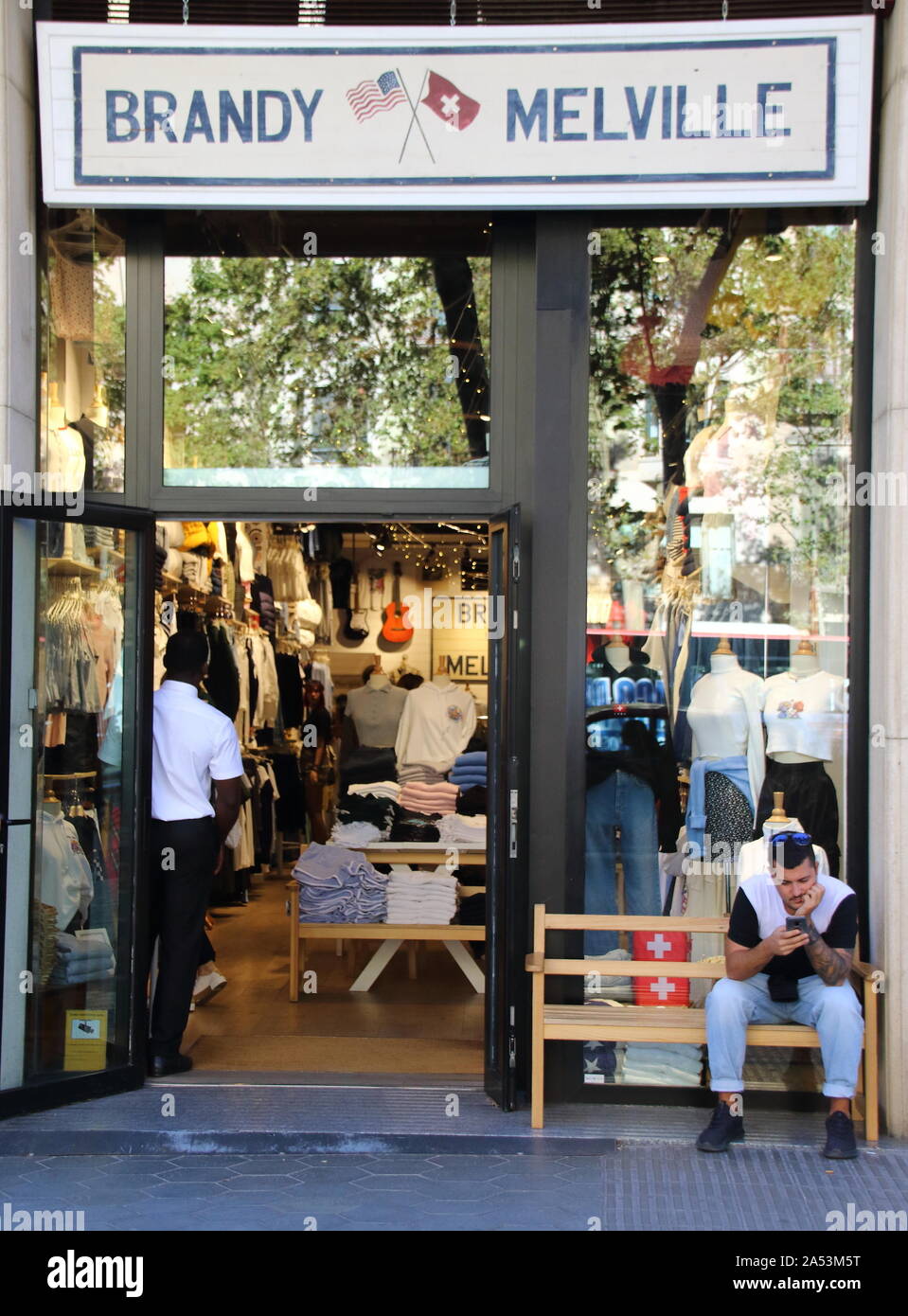 Barcelona, Spain. 3rd Oct, 2019. Fashion Retailer Brandy Melville store  seen in Passeig de GrÃ cia, Barcelona. Credit: Keith Mayhew/SOPA  Images/ZUMA Wire/Alamy Live News Stock Photo - Alamy