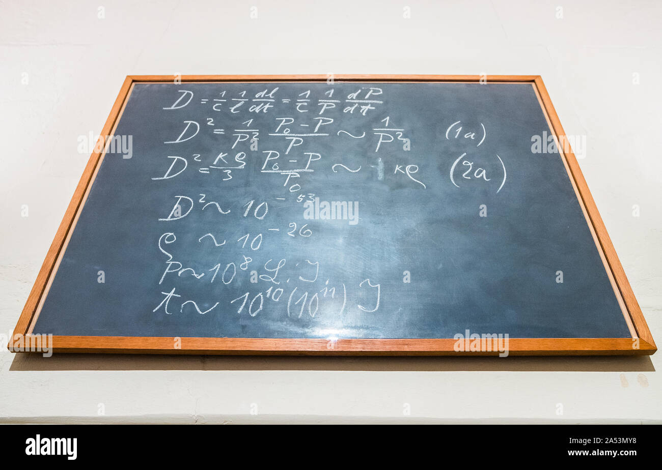 Albert Einstein's Blackboard at the Museum of the History of Science in  Oxford (United Kingdom, England). Unique peace used by the scientist Stock  Photo - Alamy