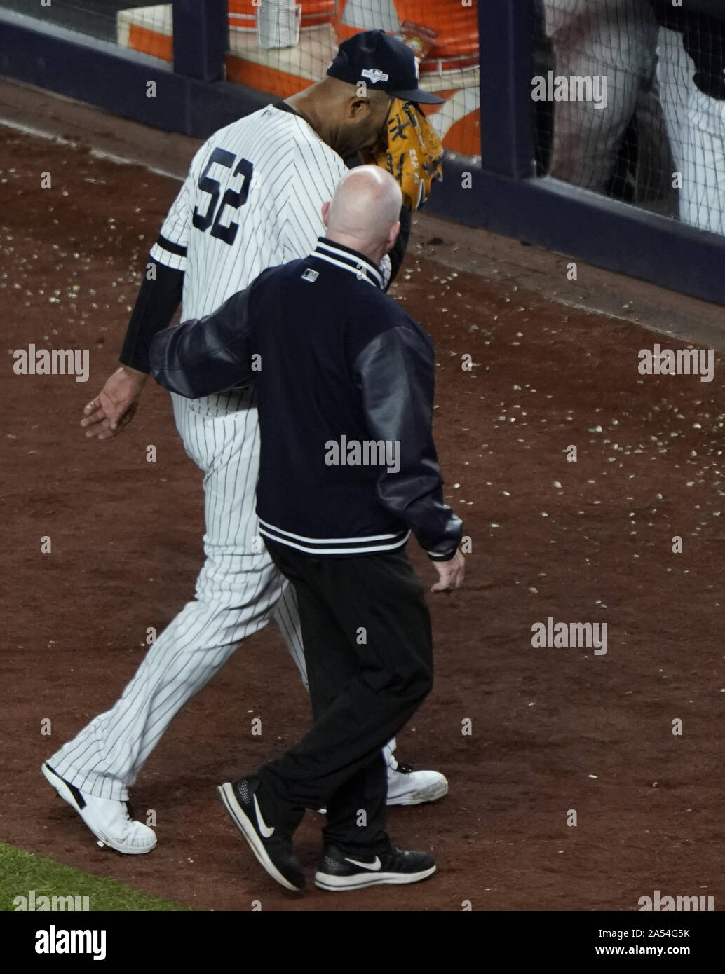 CC Sabathia leaves ALCS Game 4 with injury