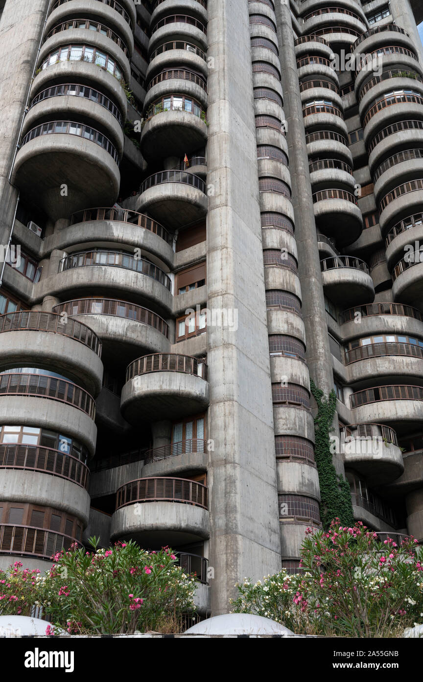 Madrid. Spain. Edificio Torres Blancas on Avenida de América, designed by Spanish architect Francisco Javier Sáenz de Oiza (1918-2000) in 1961, built Stock Photo