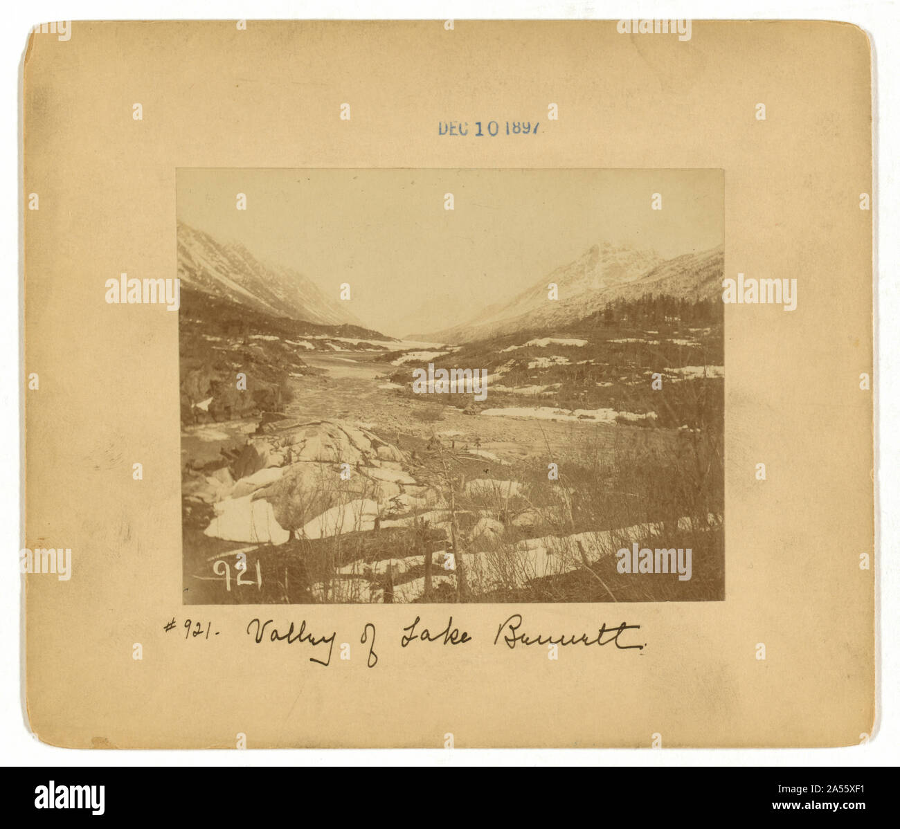 Valley of Lake Stock Photo Alamy