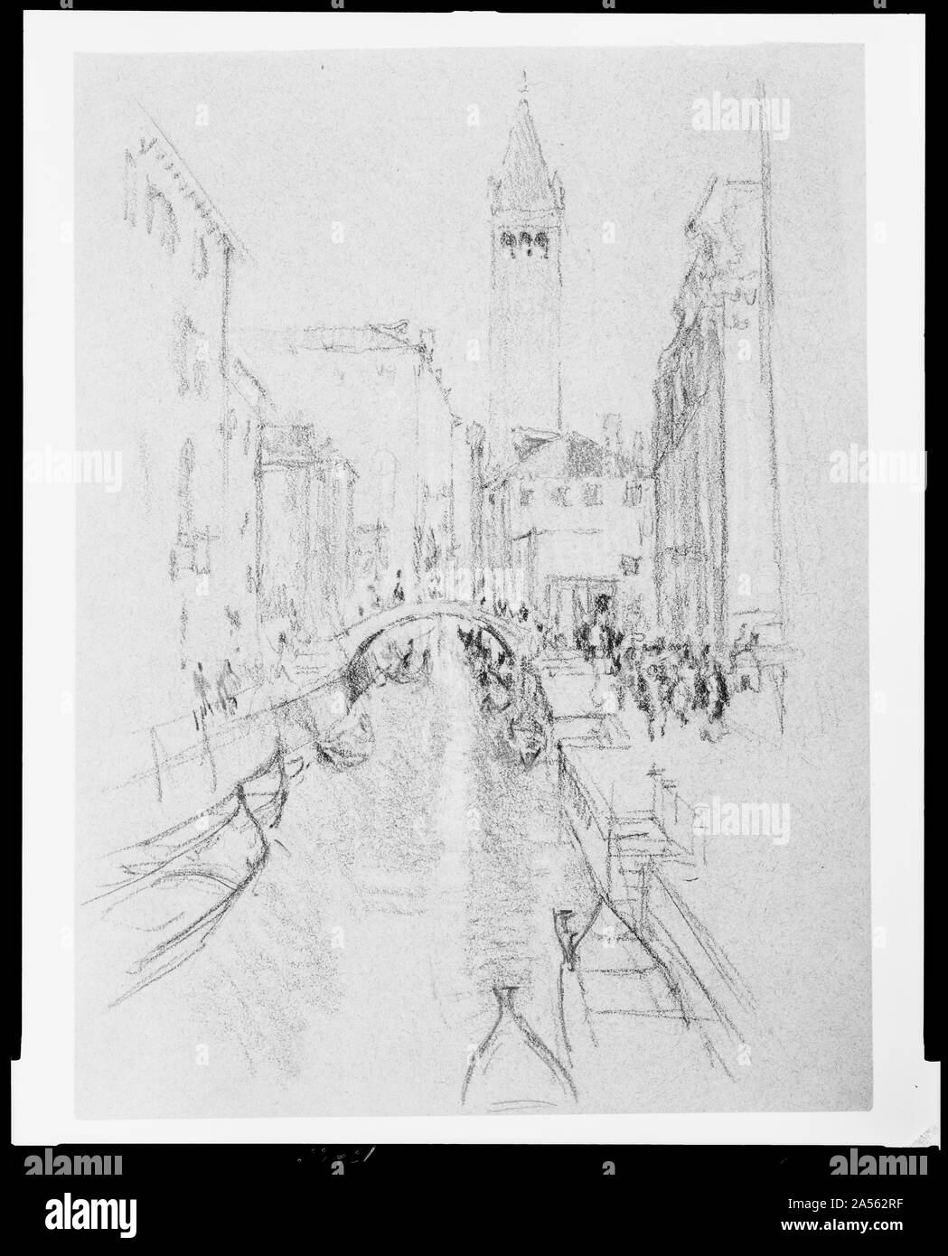 Navigable narrow canal hi-res stock photography and images - Alamy