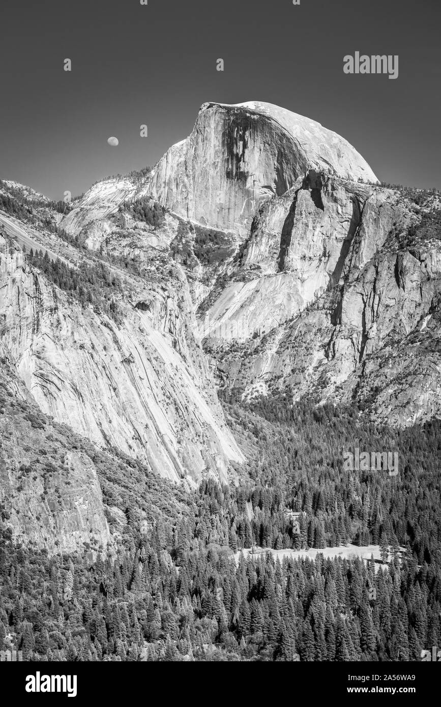 Sky at half light Black and White Stock Photos & Images Alamy