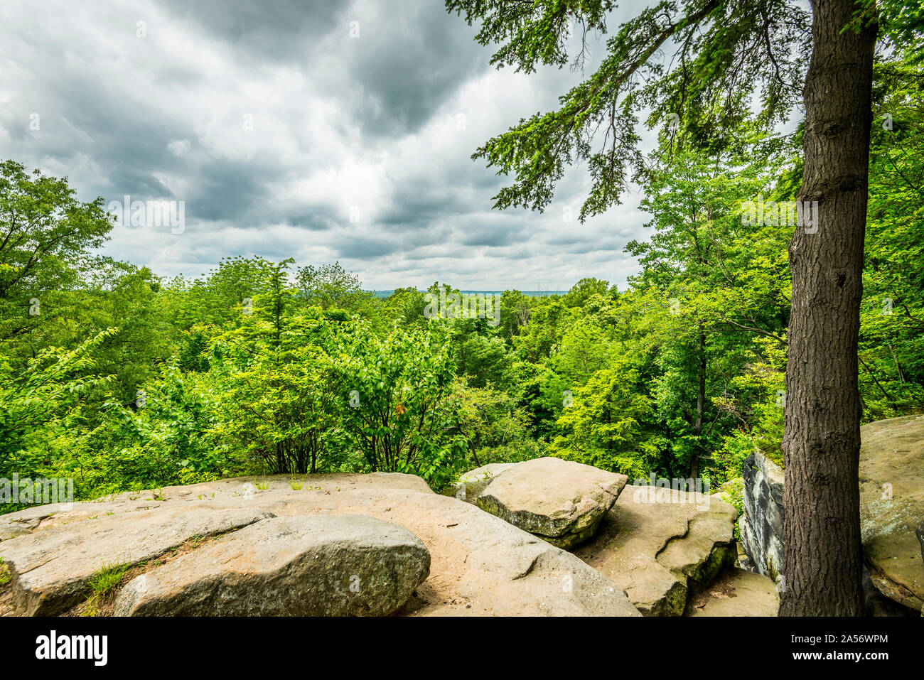 Ledges overlook hi-res stock photography and images - Alamy