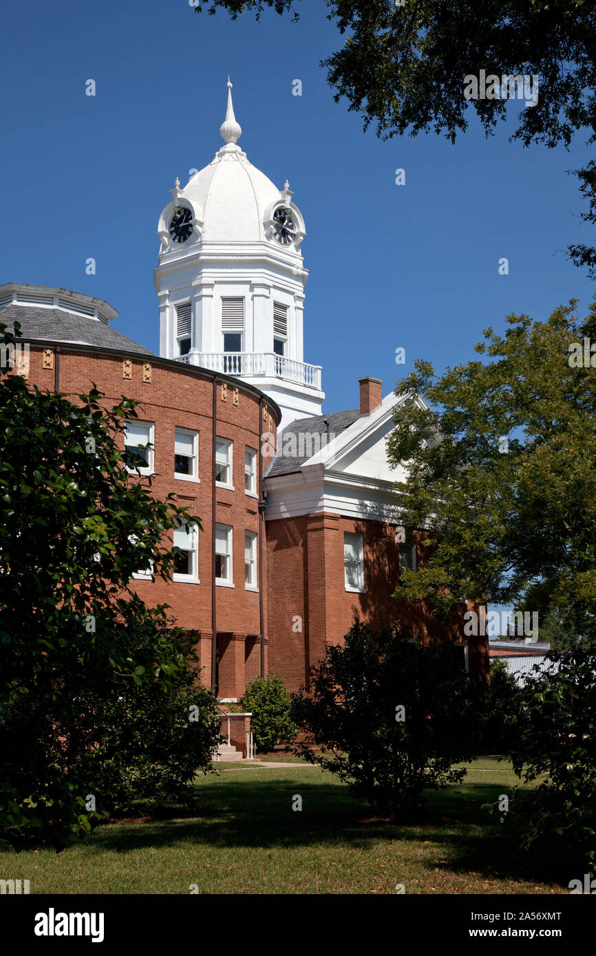 View of the historic Monroe County Courthouse, Monroeville, Alabama Stock Photo