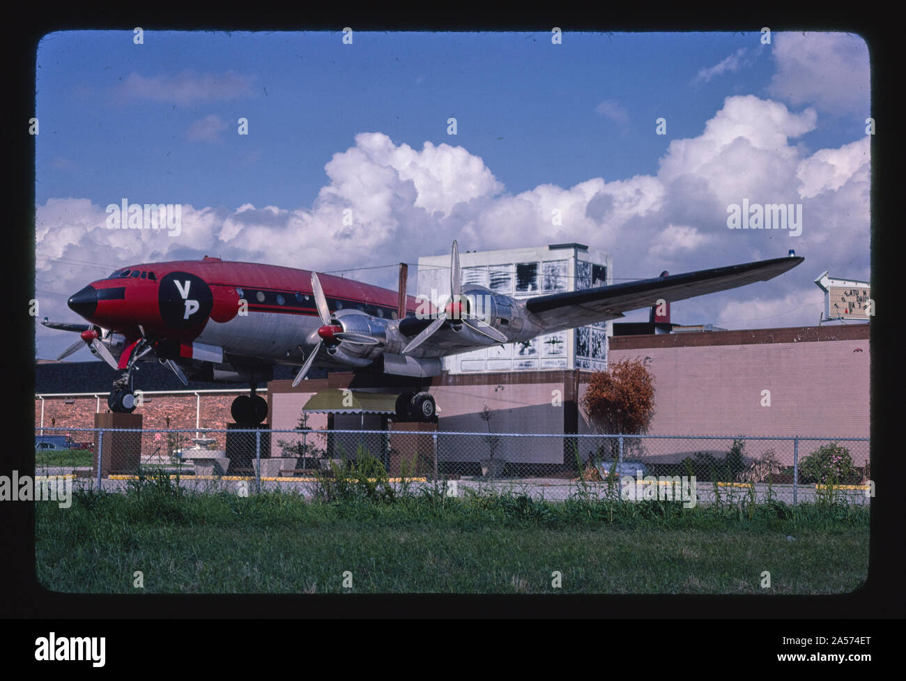 Village Place Crash Landing, New Orleans, Louisiana Image description