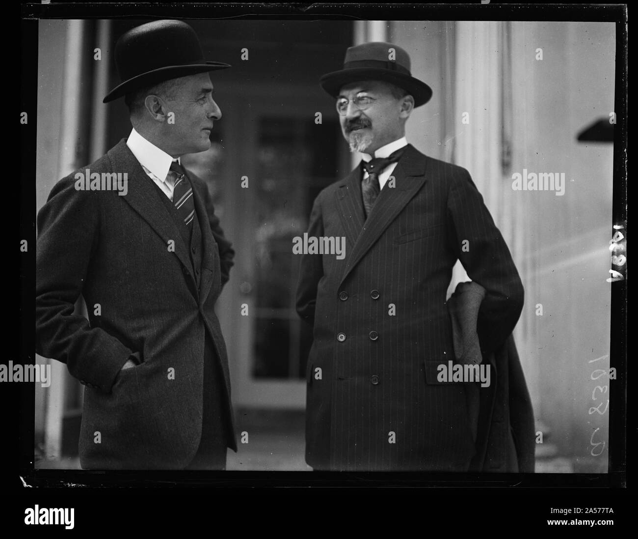 Visitors the white house hi-res stock photography and images - Alamy
