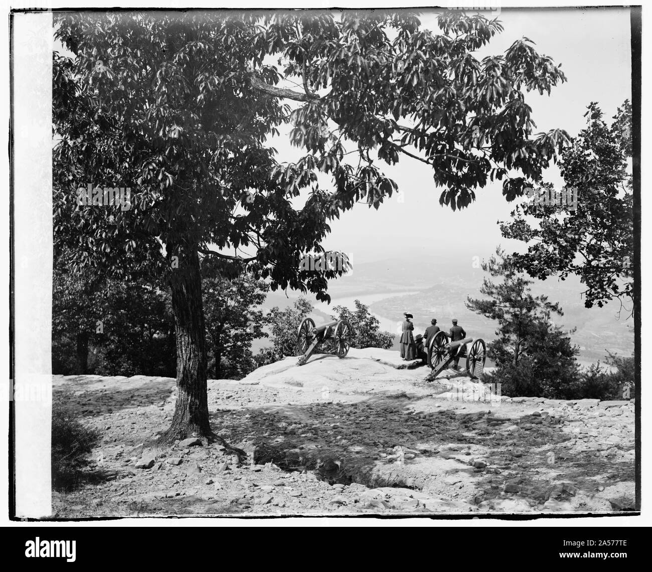 Visitors observing view from point at Chickamauga and Chattanooga