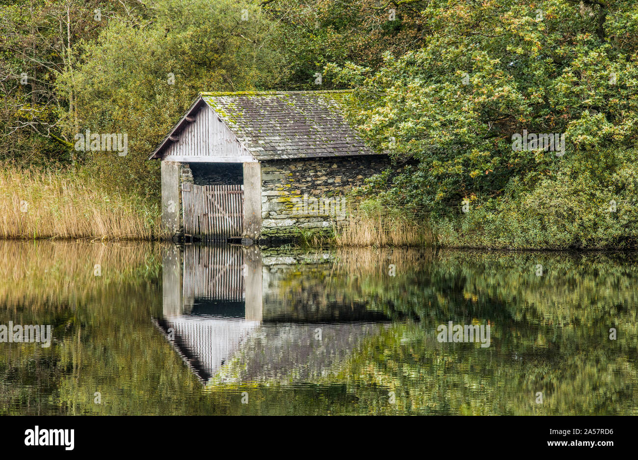 The boathouse on the edge of Rydal Water in the Rothay valley between Ambleside and Grasmere in the Lake District National Park Cumbria Stock Photo