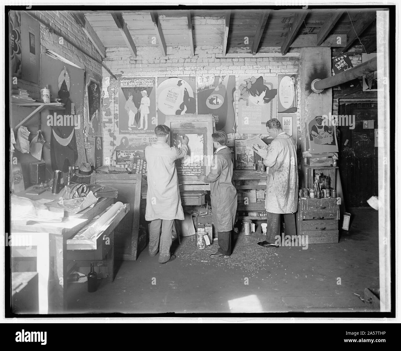 Construction process Black and White Stock Photos & Images - Alamy