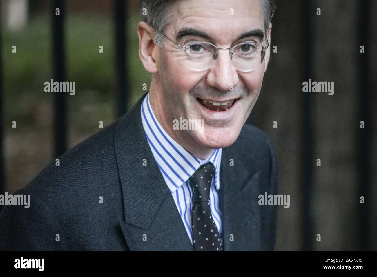 Westminster, London, UK. 18th Oct, 2019. Jacob Rees-Mogg, Leader of the House of Commons. Ministers attend the Cabinet meeting in Downing Street, Westminster, London, UK Credit: Imageplotter/Alamy Live News Stock Photo