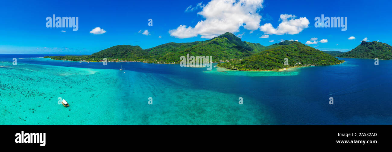 Landscape with tropical island and sea, Fare, Huahine, Society Islands, French Polynesia Stock Photo