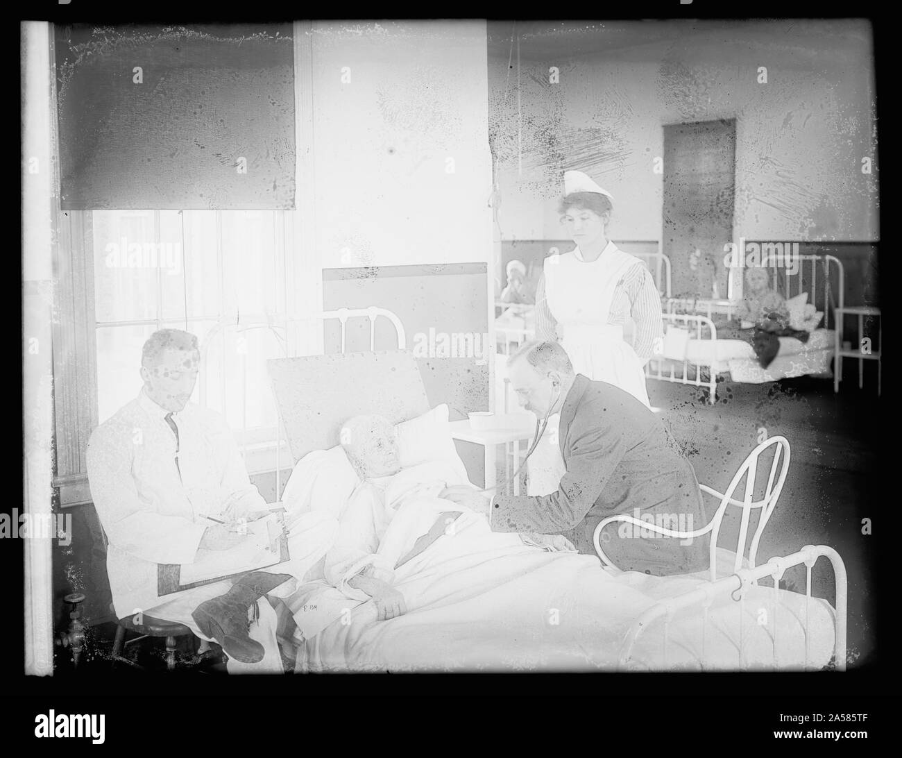 Hospital door window Black and White Stock Photos & Images - Alamy