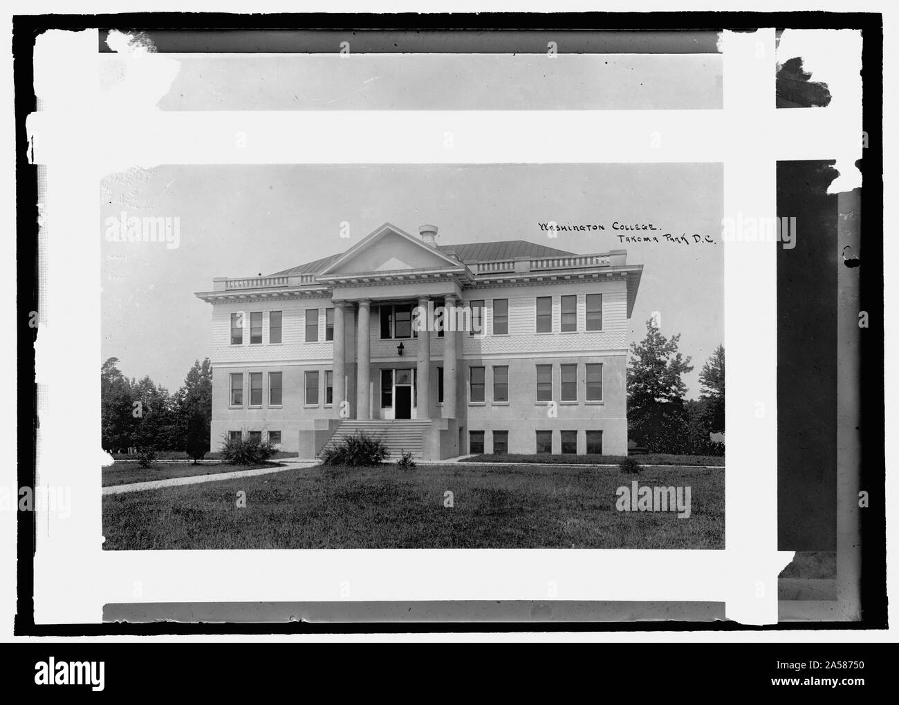 Historical washington college Black and White Stock Photos & Images - Alamy
