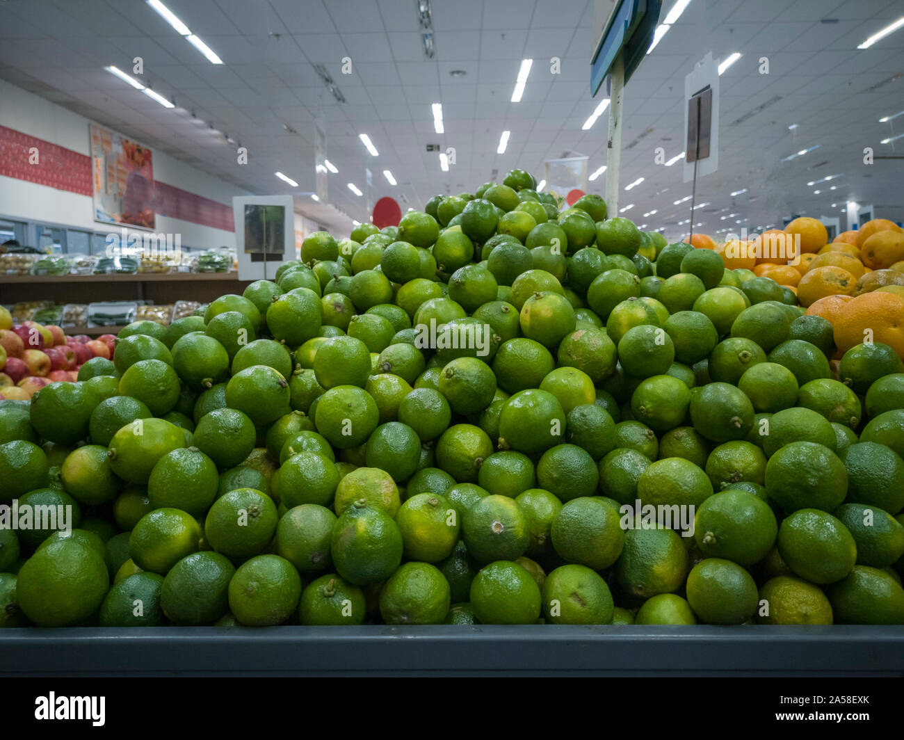 Lemons for sale hires stock photography and images Alamy