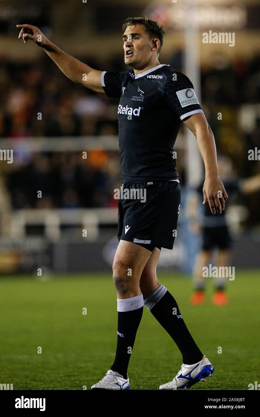 Newcastle, UK. 15th Sep, 2019. NEWCASTLE UPON TYNE, ENGLAND OCTOBER 18TH Toby Flood of Newcastle Falcons during the Greene King IPA Championship match between Newcastle Falcons and Hartpury College at Kingston Park, Newcastle on Friday 18th October 2019. (Credit: Chris Lishman | MI News) Editorial Use Only Credit: MI News & Sport /Alamy Live News Stock Photo