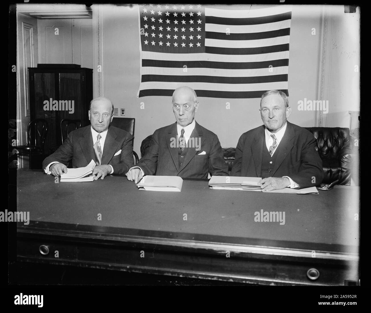United States Senate begins Navy pobe. These three United States Senators were named a subcommittee by the Senate Naval Affairs Committee to conduct the Senate's inquiry whether American ship-building concerns attempted to break down the tri-power naval disarmament conference at Geneva in 1927. They will also investigate the propaganda activities of William B. Shearer against naval reduction. In the photograph. left to right: Senator Samuel M. Shortridge of California Stock Photo