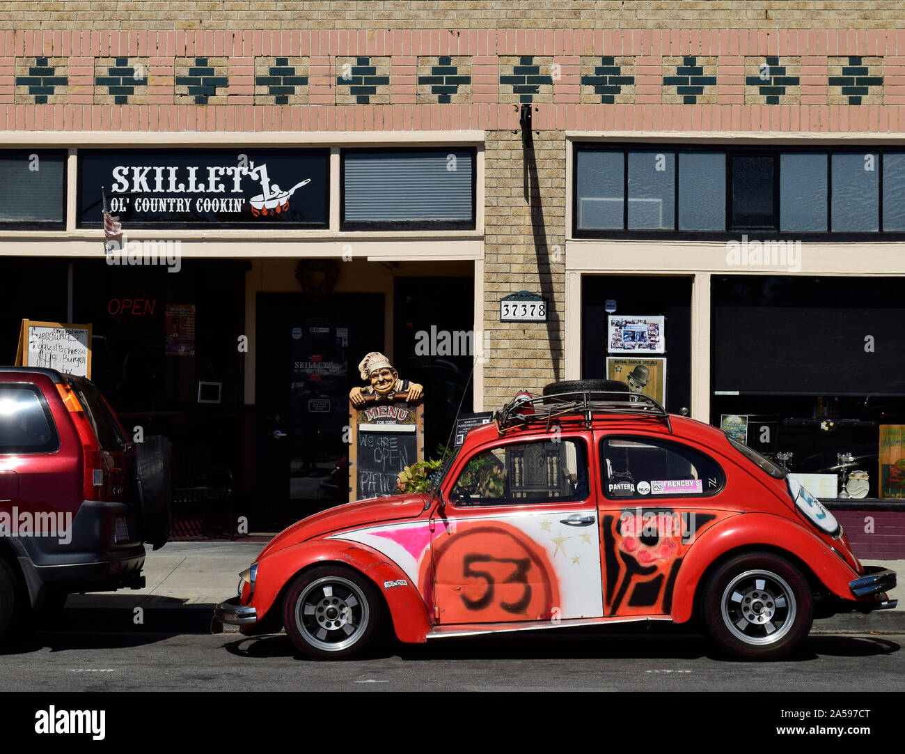 Vw cafe hires stock photography and images Alamy
