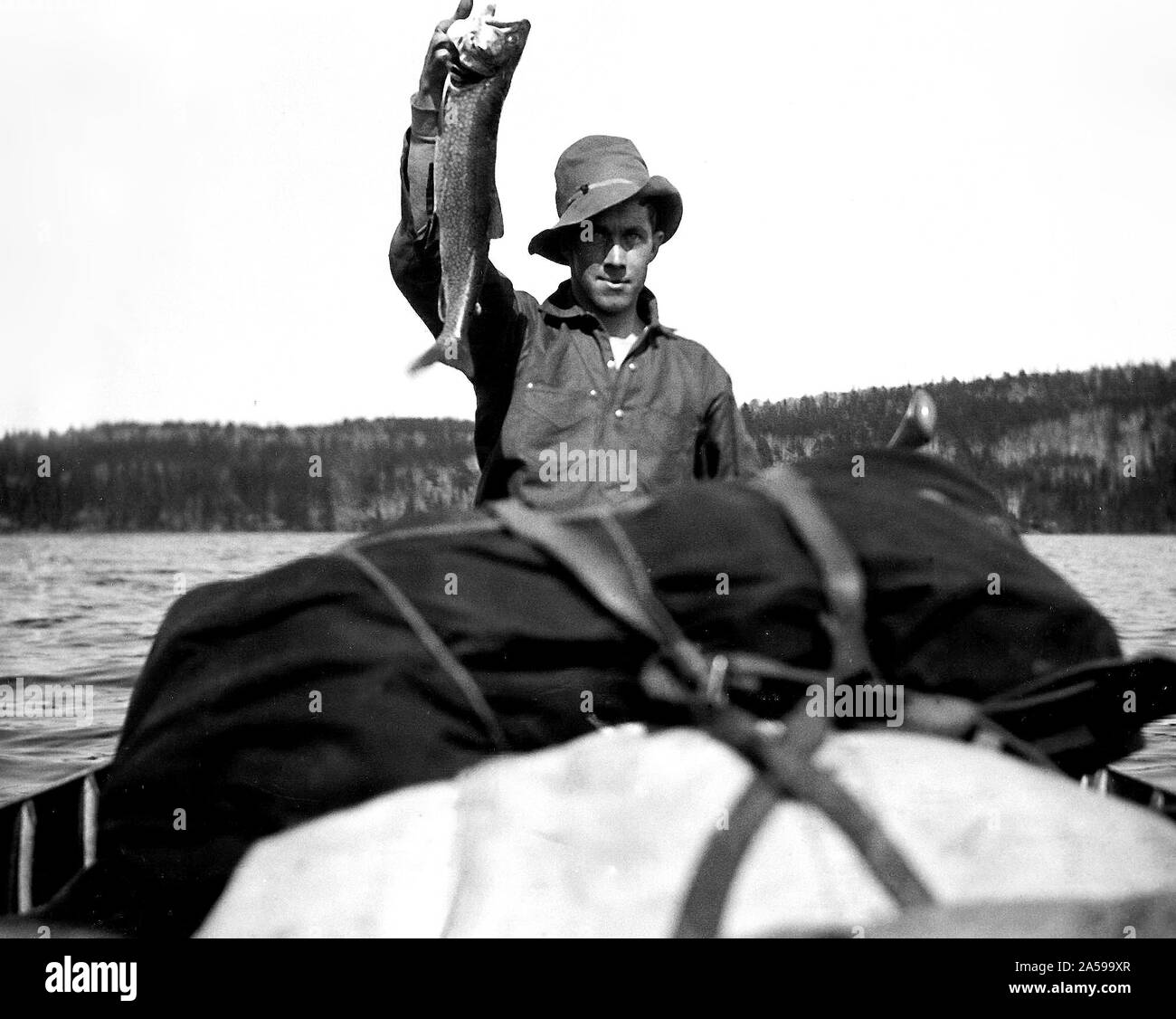 Early 1900s fisherman hi-res stock photography and images - Alamy