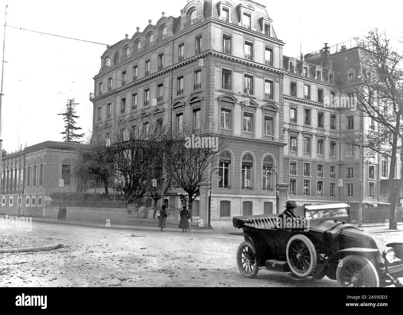 Palace of Nations, Geneva, Switzerland 191020 Stock Photo Alamy