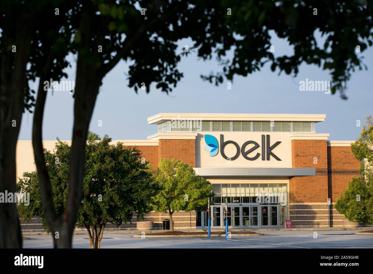 Belk logo hi-res stock photography and images - Alamy