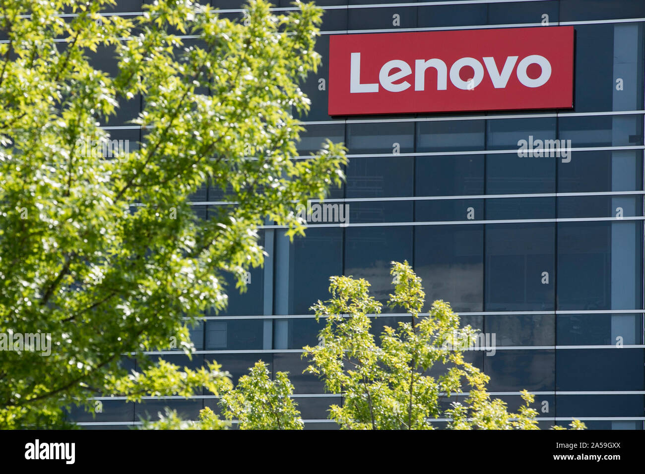 Lenovo hi-res stock photography and images - Page 3 - Alamy Lenovo hi-res stock photography and images - Page 3 - Alamy