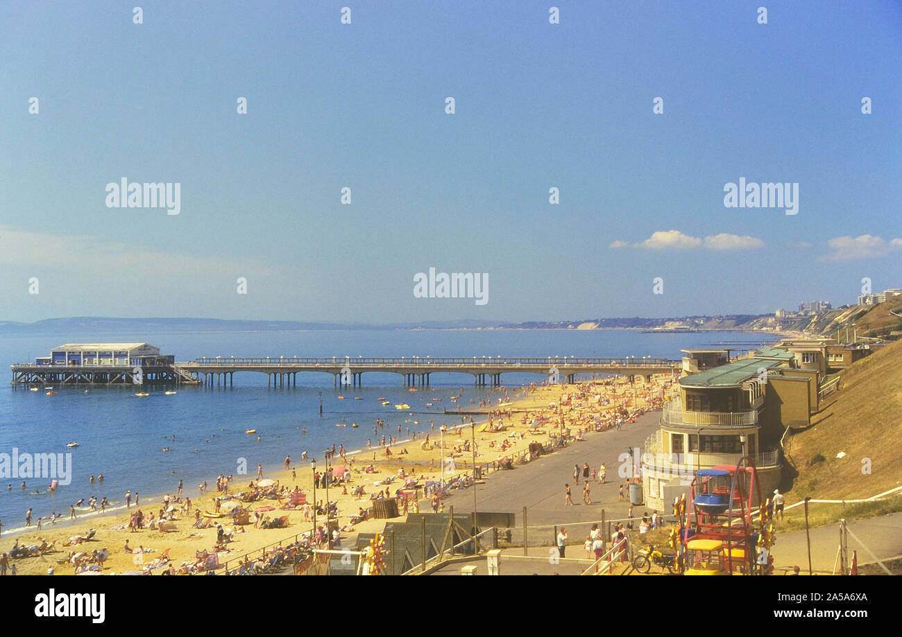 seafront, Dorset, England, UK. Circa 1980's Stock Photo Alamy