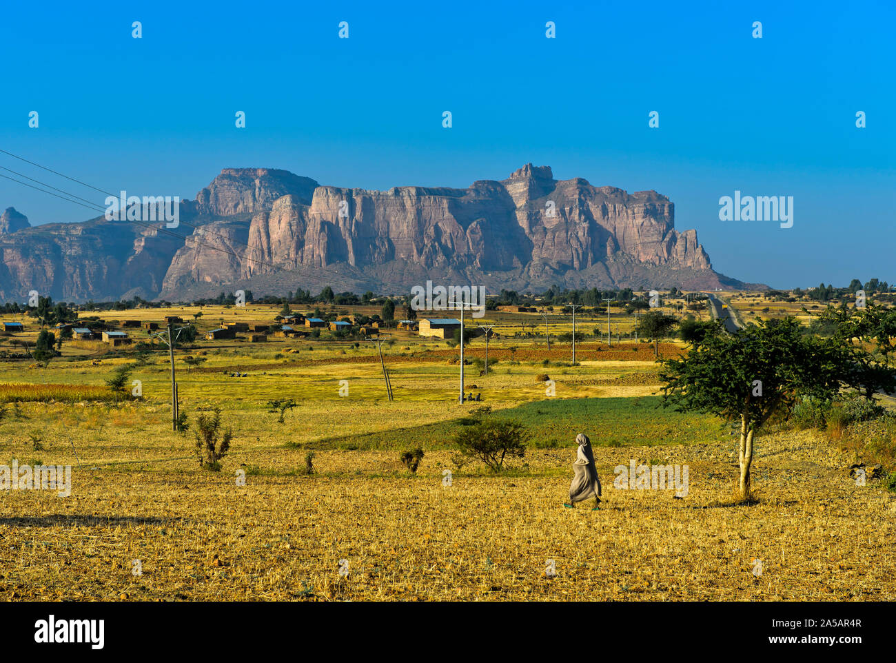 View across the Hawzien Plateau to the Gheralta Mountains, northern part of the East African Rift Valley, Hawzien, Tigray, Ethiopia Stock Photo