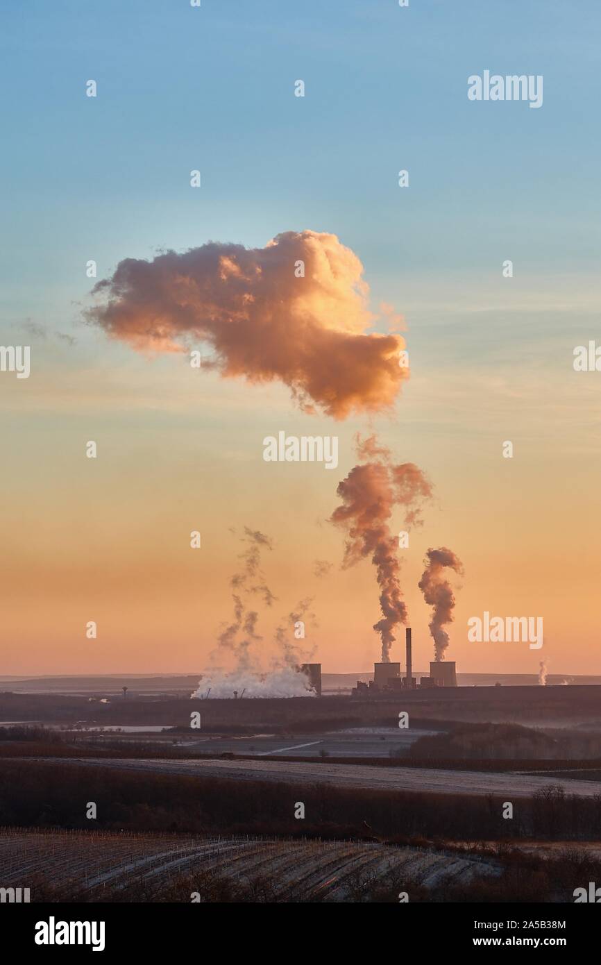 Power Plant Smoke Stock Photo - Alamy