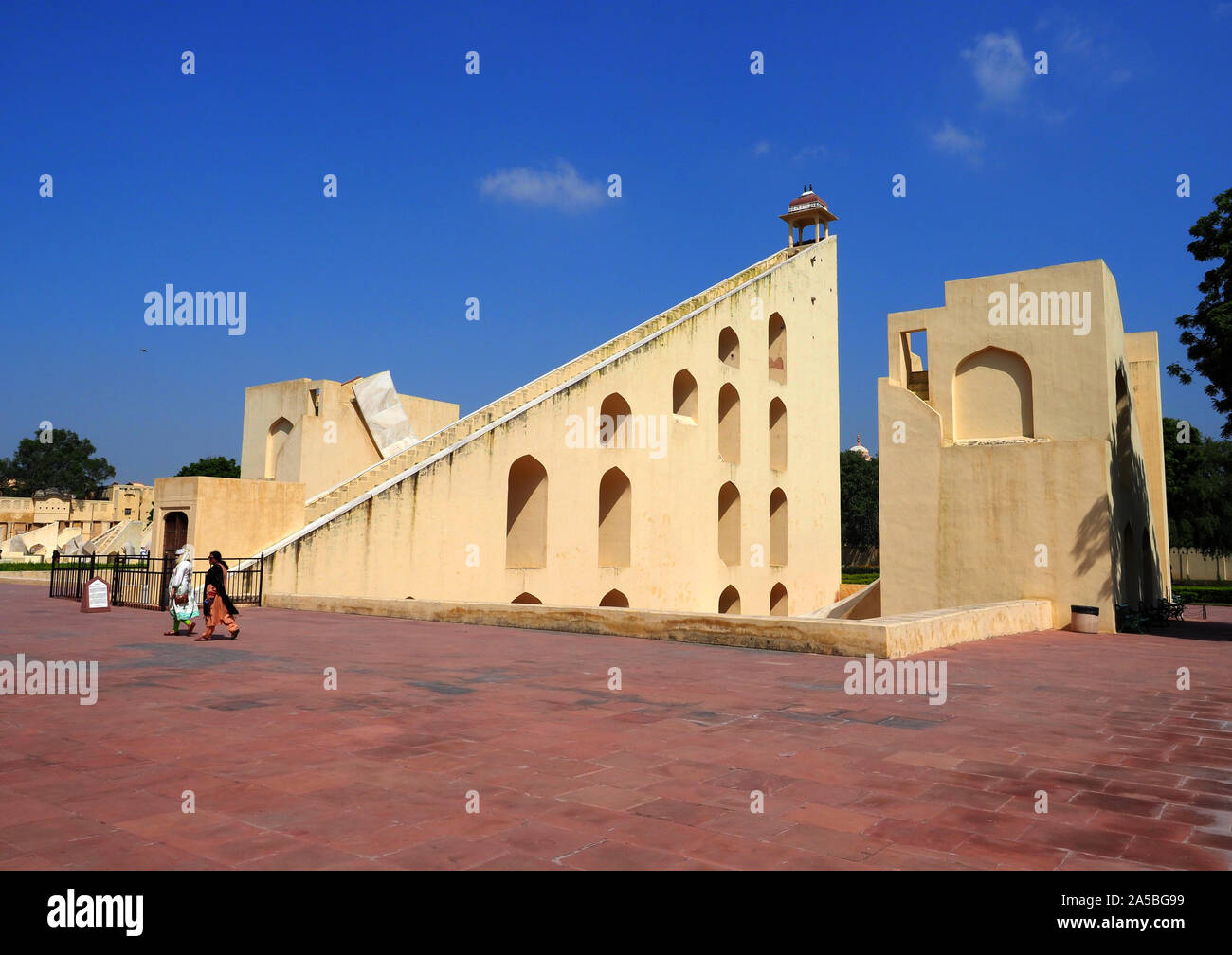 The giant sundial at the Jantar Mantar Astronomical Observatory in Jaipur, Rajasthan, India. Stock Photo