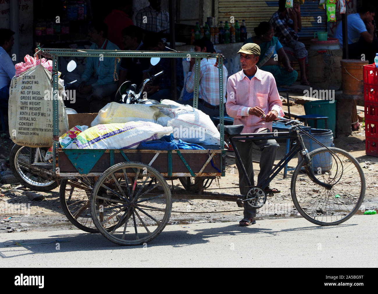 Goods rickshaw hi-res stock photography and images - Alamy