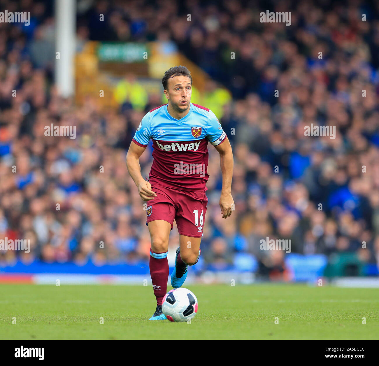 Mark noble everton hi-res stock photography and images - Alamy