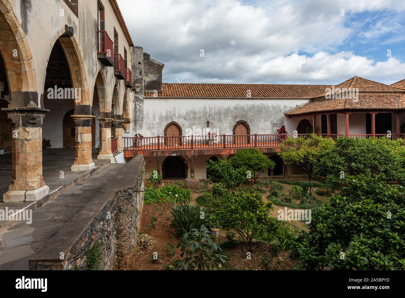 Courtyard and Cloisters within the Convento de Santa Clara (Santa Clara Convent), Funchal, Madeira, Portugal Stock Photo