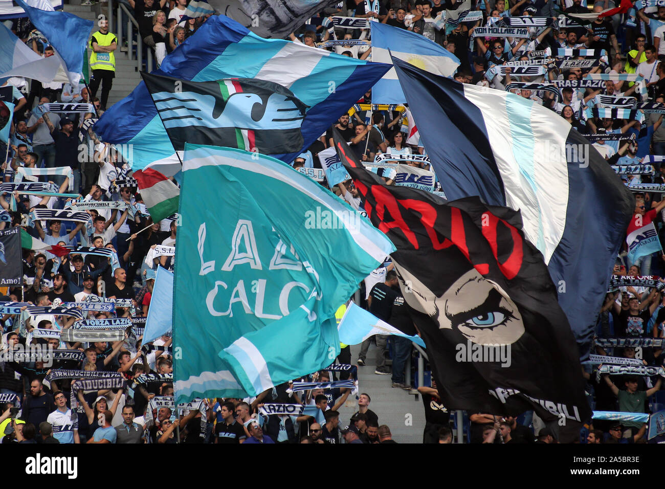 Page 2 Lazio Fans High Resolution Stock Photography And Images Alamy Page 2 Lazio Fans High Resolution Stock Photography And Images Alamy