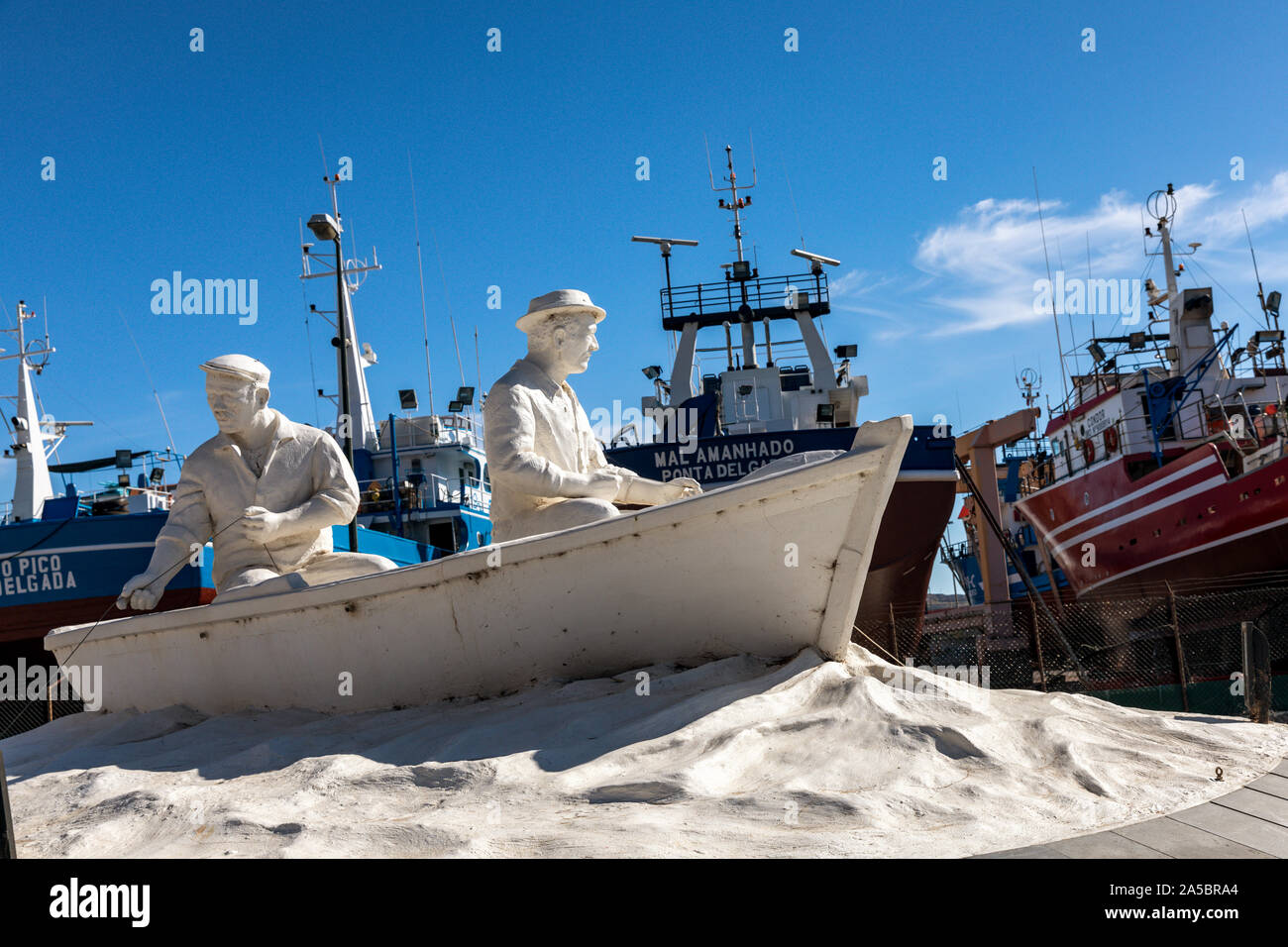 Sculpture in honour of the fishermen of Caniçal, parish of the county of Machico, Madeira. By Emanuel Santos, who also created the Ronaldo statue. Stock Photo