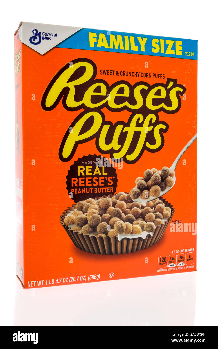 Winneconne, WI - 20 September 2019: A package of Reeses Puffs cereal on an isolated background. Stock Photo