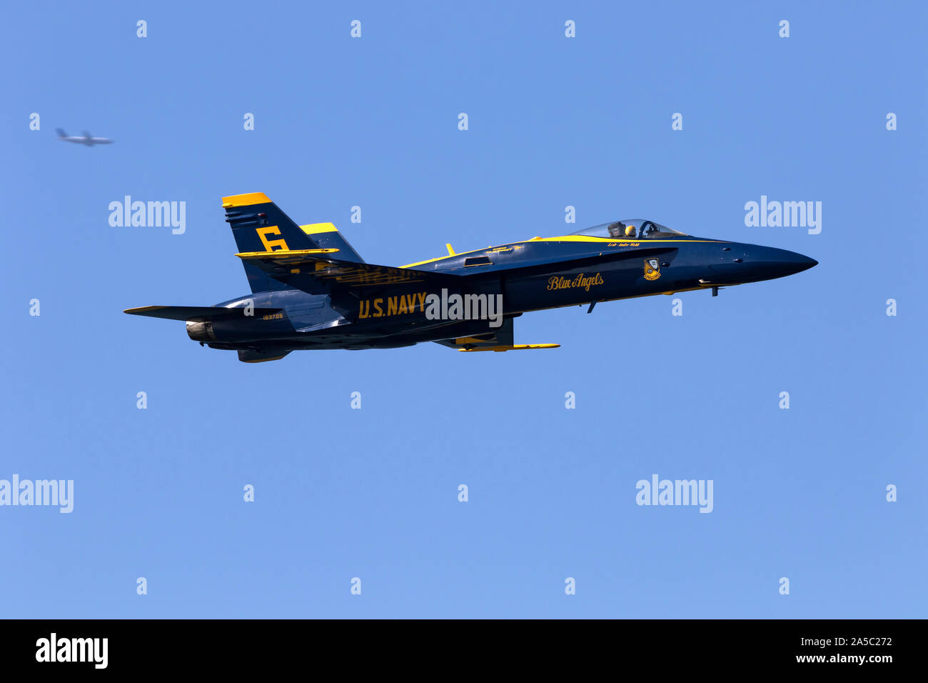 Blue Angels Opposing Solo piloted by Lcdr Andre Webb. Stock Photo