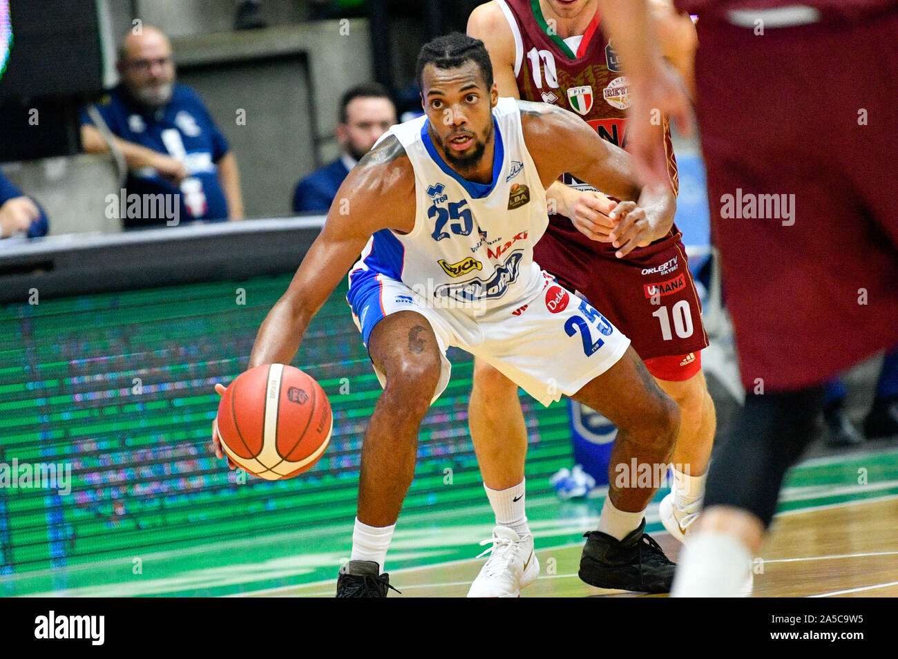 Charles Cooke III of De Longhi Treviso during De Longhi Treviso Basket vs  Umana Reyer Venezia, Treviso, Italy, 19 Oct 2019, Basketball Italian  Basketb Stock Photo - Alamy