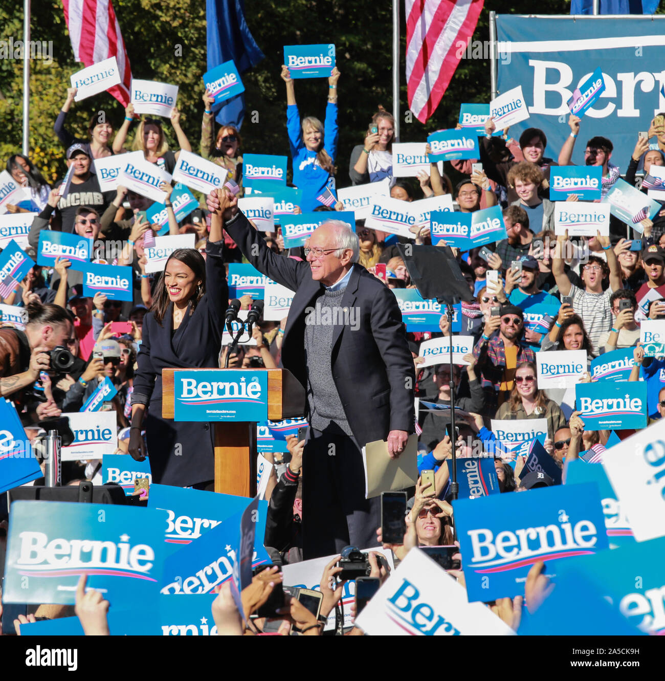Queensbridge Park, Queens, New York, USA - October 19, 2019: huge ...
