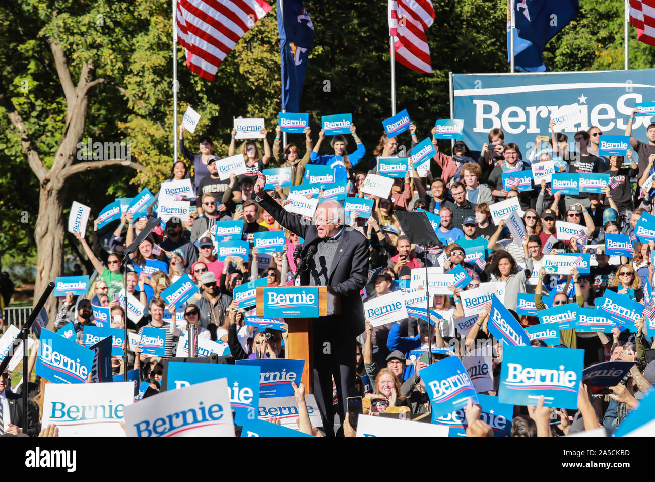 Young bernie hi-res stock photography and images - Alamy