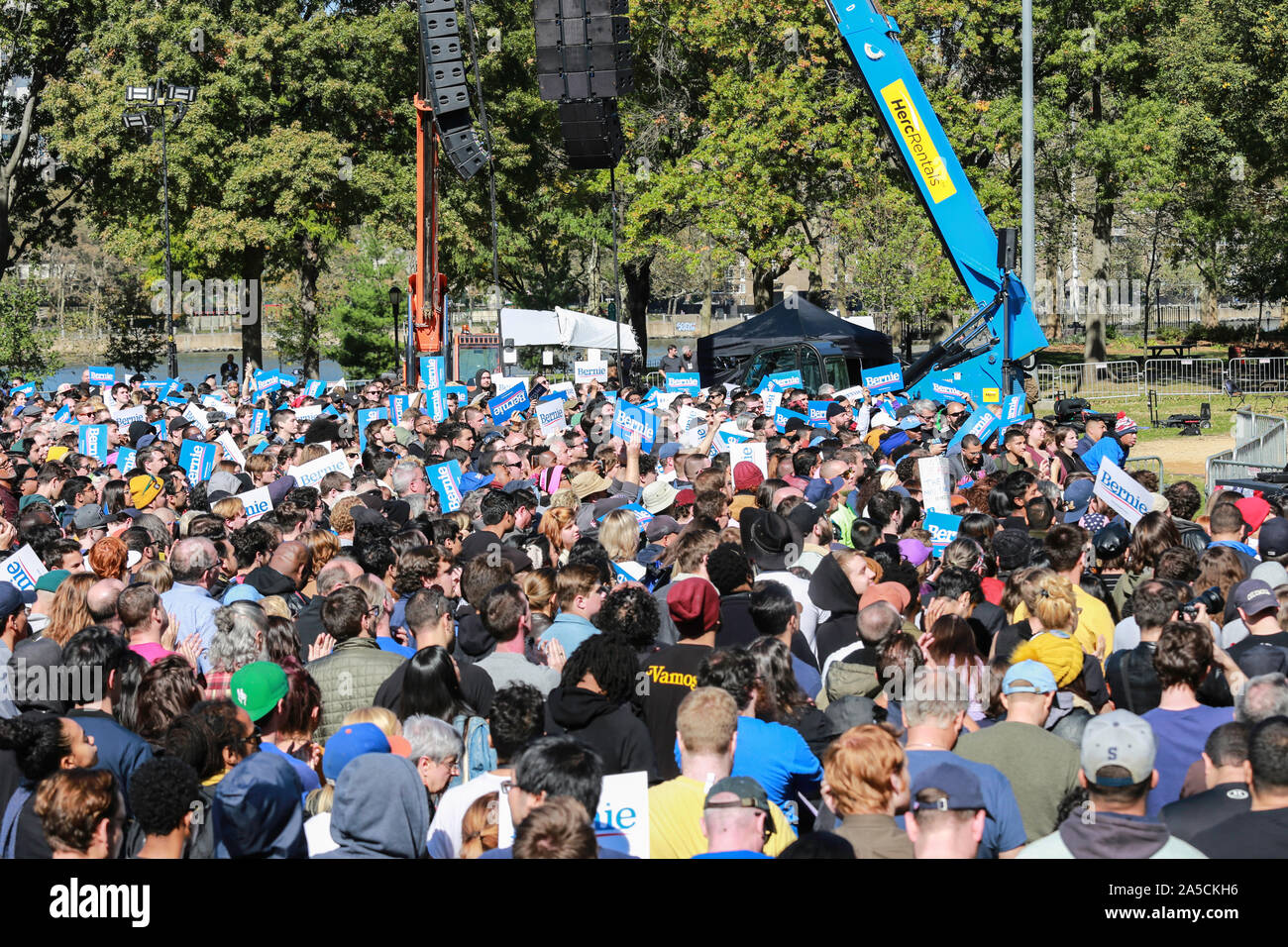 Queensbridge Park, Queens, New York, USA - October 19, 2019: huge ...