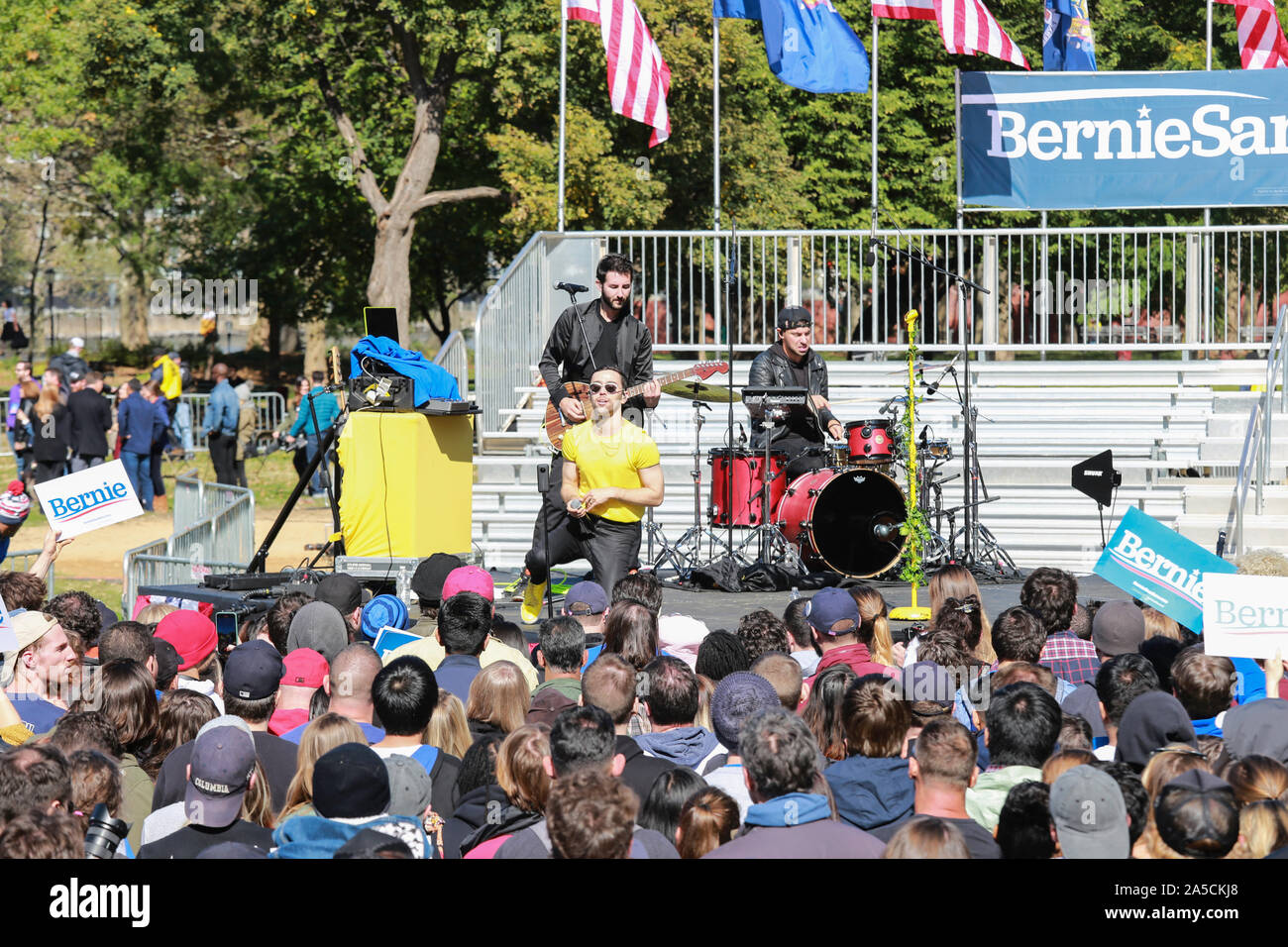 Bernie Rally Bridge Queensbridge Park, Queens, New York, USA - October 19, 2019: huge ...