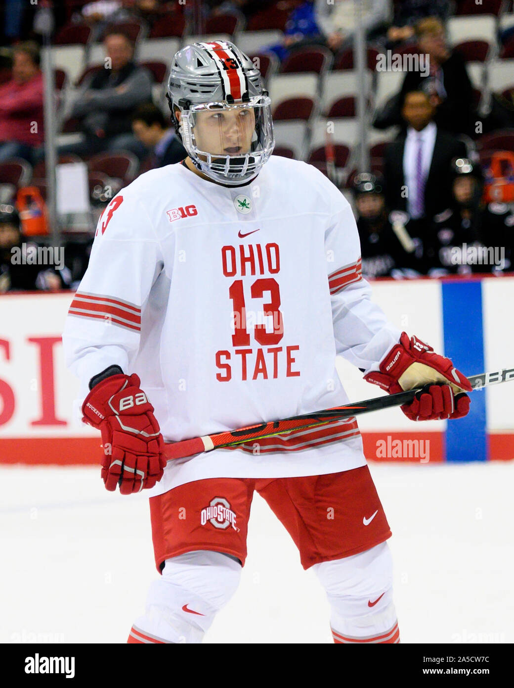 Mens ice hockey team ohio state mens hires stock photography and