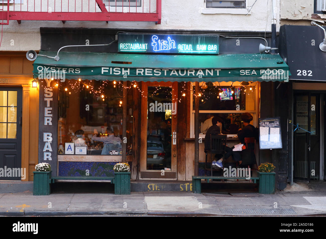 [historical storefront] Fish, 280 Bleecker St, New York, NYC storefront