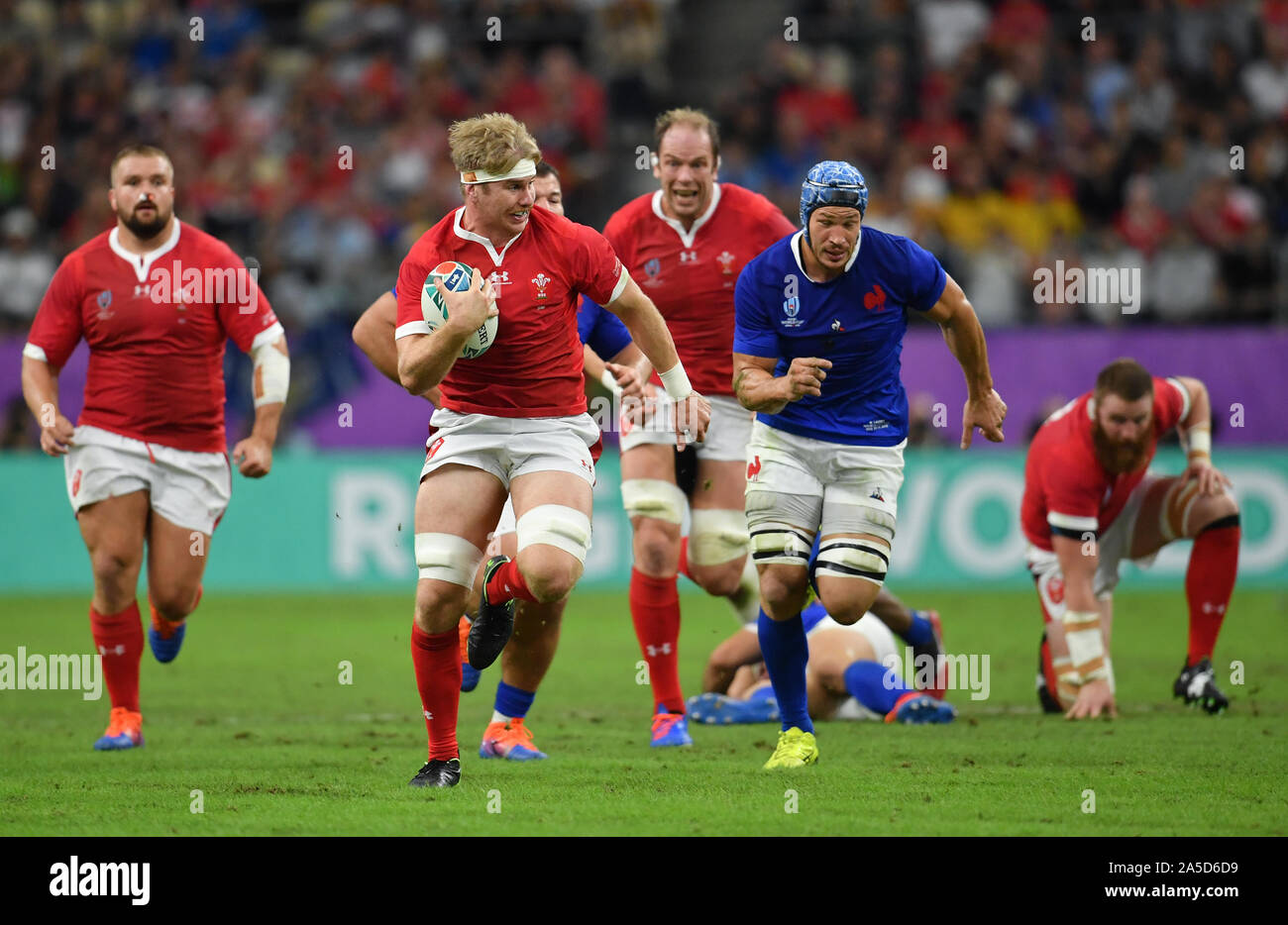 Wales' Aaron Wainwright scores his sides first try during the 2019 ...