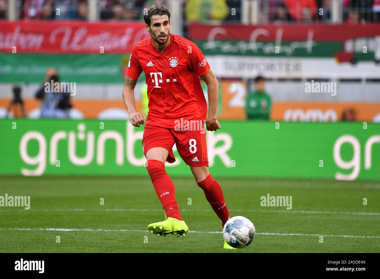 Javi Javier Martinez Fc Bayern Munich Action Single Action Single Image Cut Out Full Body Shot