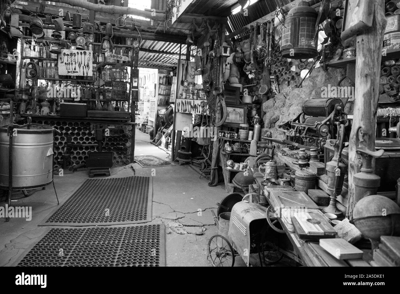 Lightning ridge Black and White Stock Photos & Images Alamy